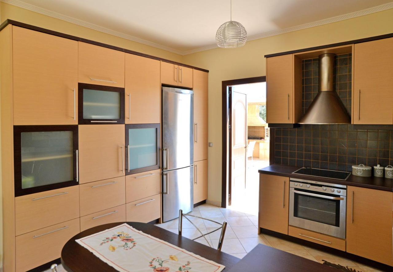 VILLA KONSTANTINOS 6 bedrooms Aegina Exterior foto