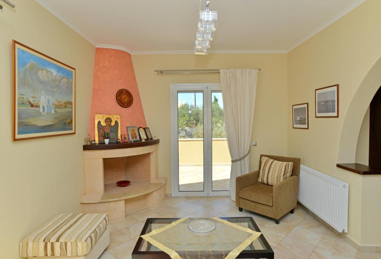 VILLA KONSTANTINOS 6 bedrooms Aegina Exterior foto